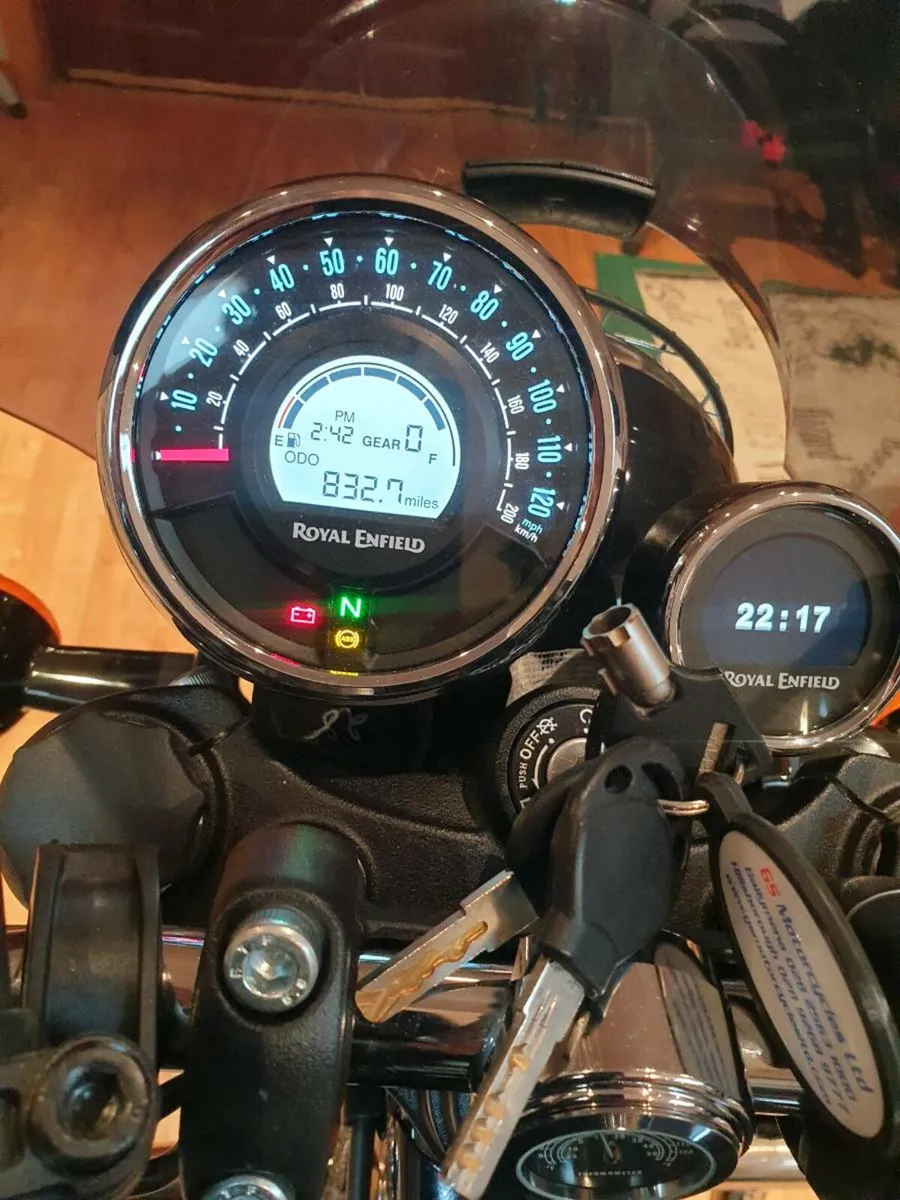 Motorcycle - Image 4