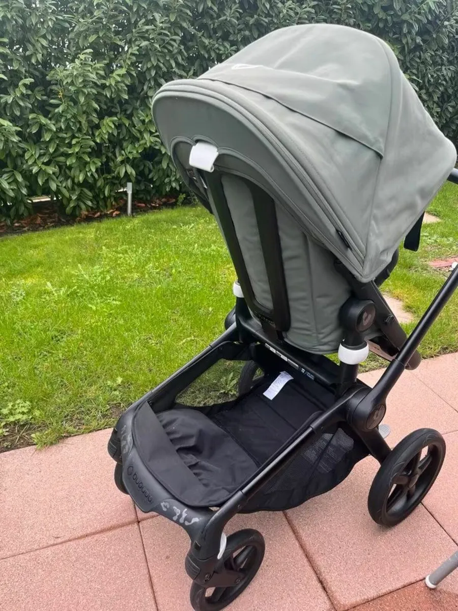 Bugaboo Fox 5 stroller with bassinet set - Image 3