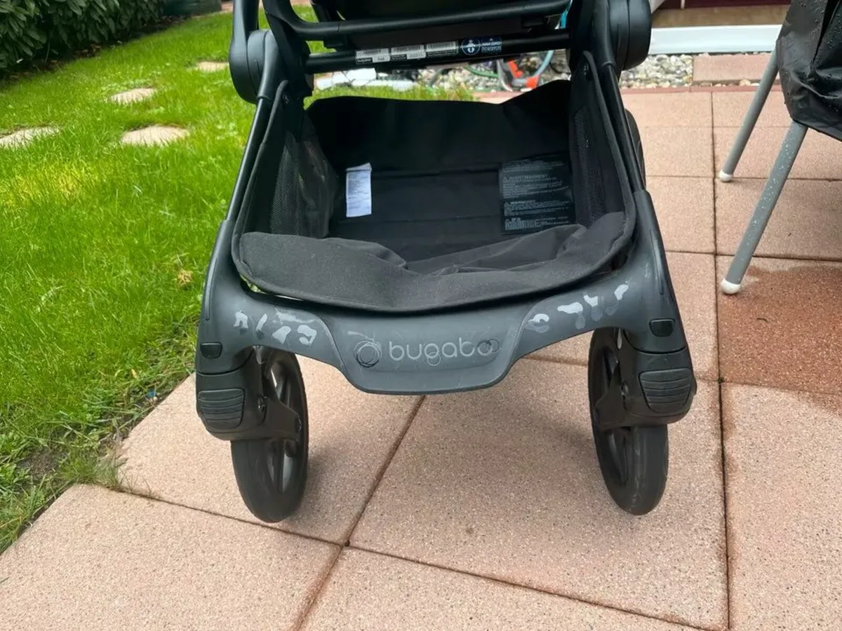 Bugaboo Fox 5 stroller with bassinet set - Image 4