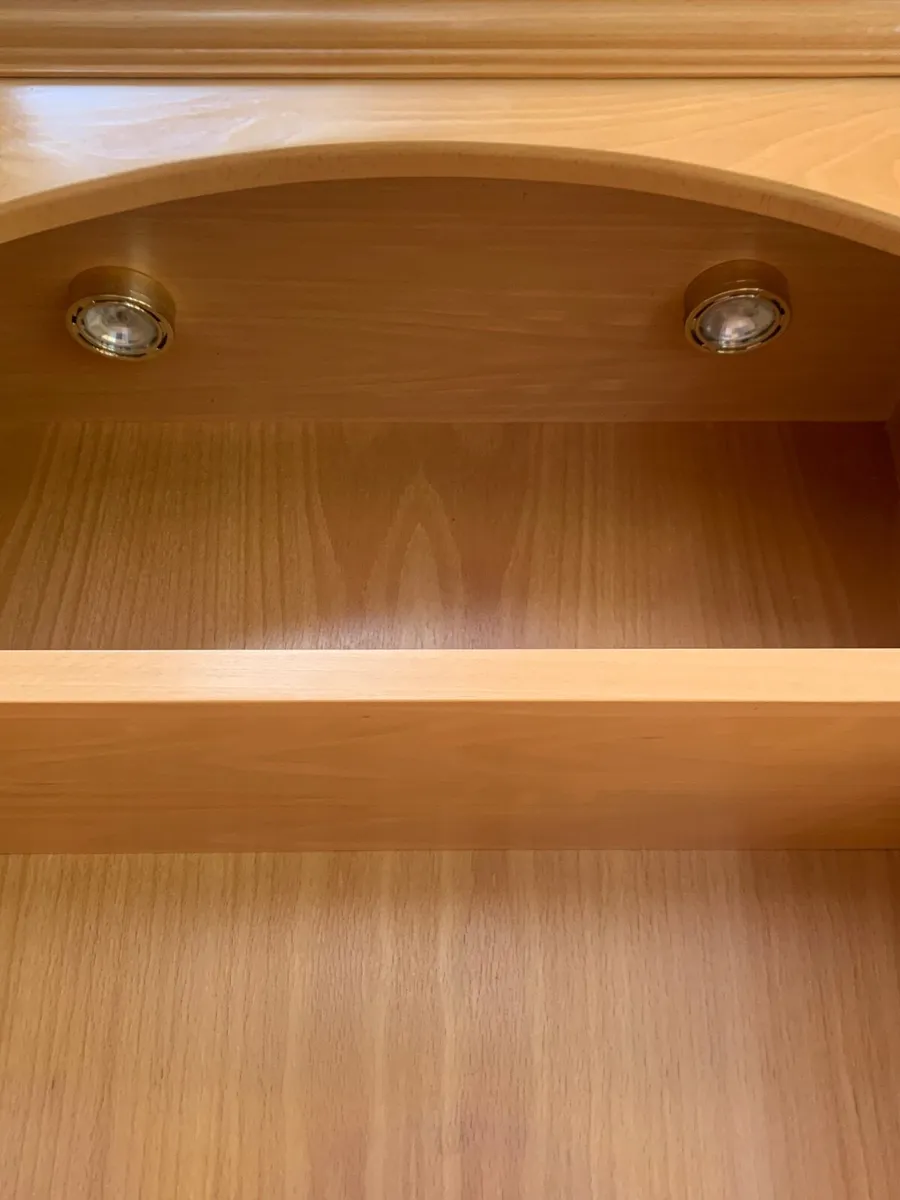 Display Cabinet - Image 2