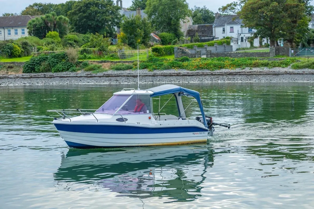 MG 530 PH Pilothouse boat - Image 2