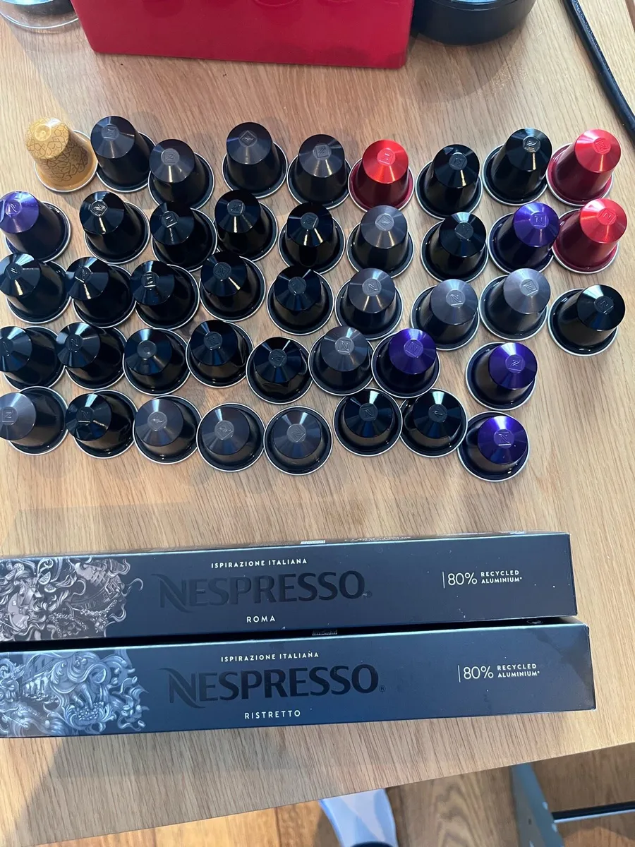 Nespresso Coffee Machine and 60 Capsules - Image 4