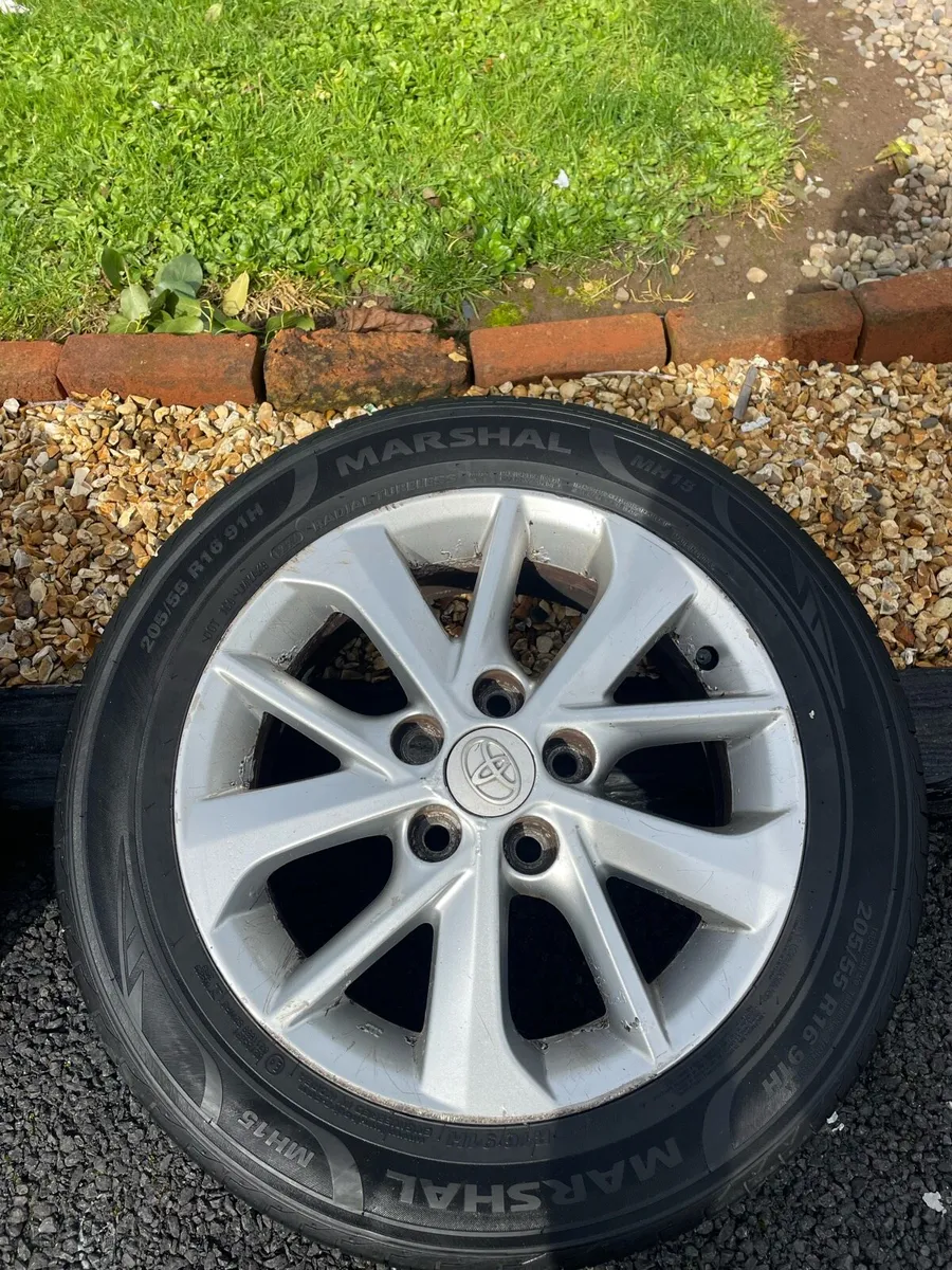 Toyota Auris (2nd Generation) Alloy Wheels Set - Image 2