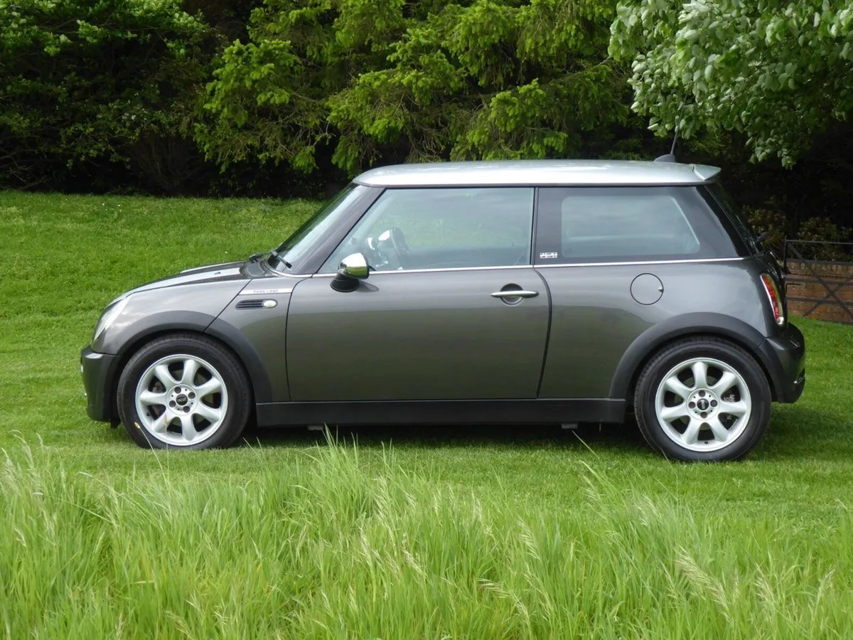 2006 Mini Cooper Park Lane - Image 2