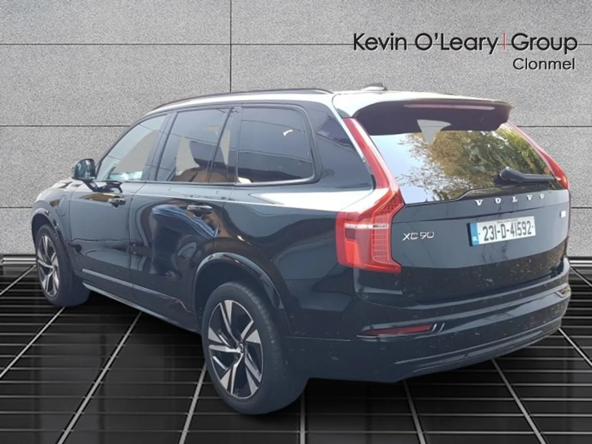 Volvo XC90 T8 Phev 455hp Plus (dark Theme) - Image 3