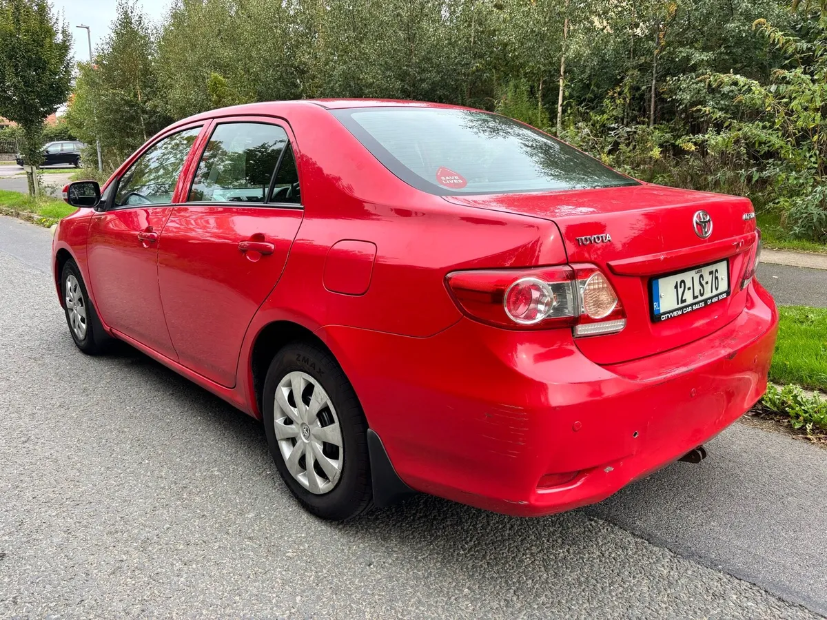 Toyota Corolla 1.4 Diesel NCT 05/2026 - Image 2