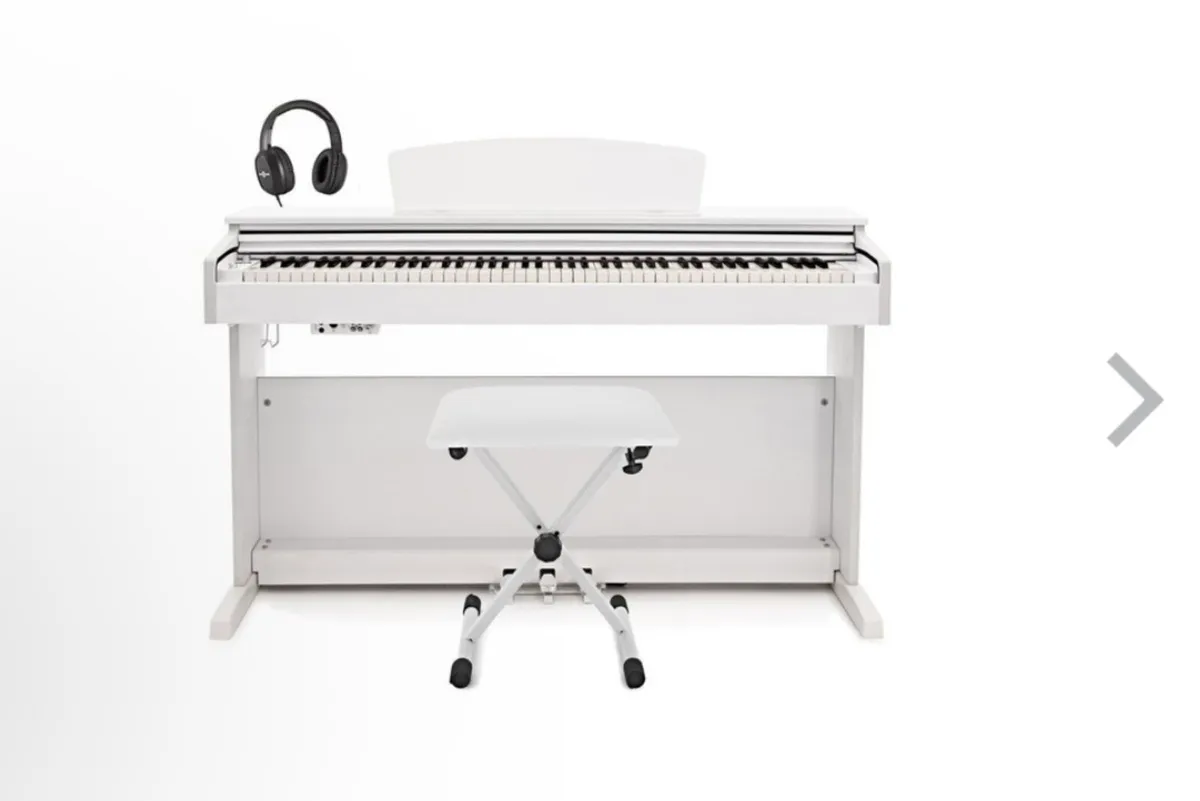 digital piano - Image 1