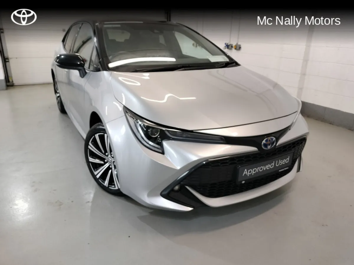 Toyota Corolla HYBRID L/SPORT HB - Image 1