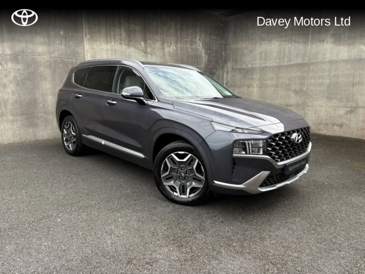Hyundai Santa Fe PHEV 5DR AUTO - Image 1