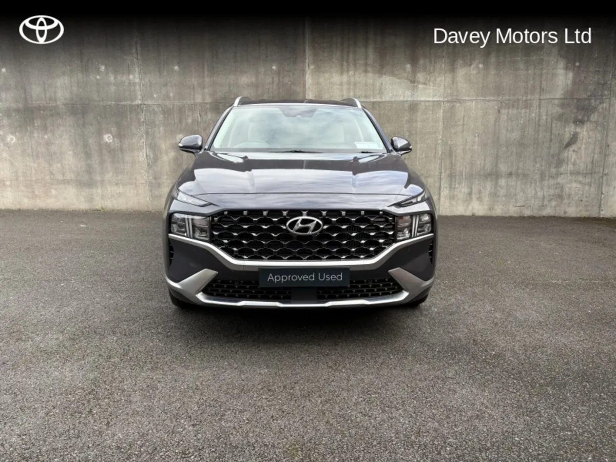 Hyundai Santa Fe PHEV 5DR AUTO - Image 4