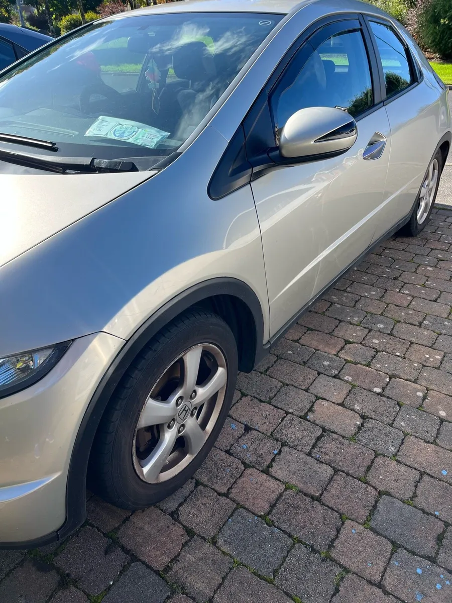 Honda Civic - Image 4