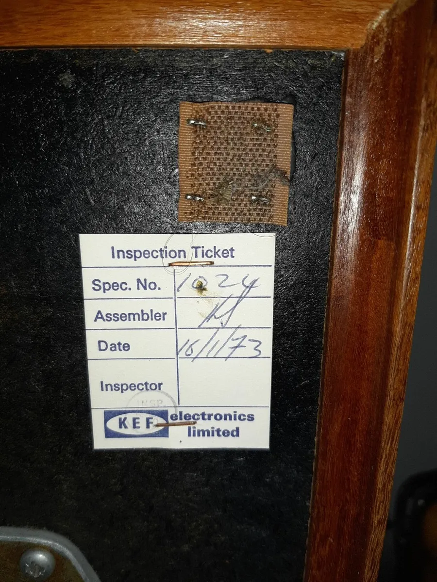 KEF HI FI SPEAKERS - Image 3