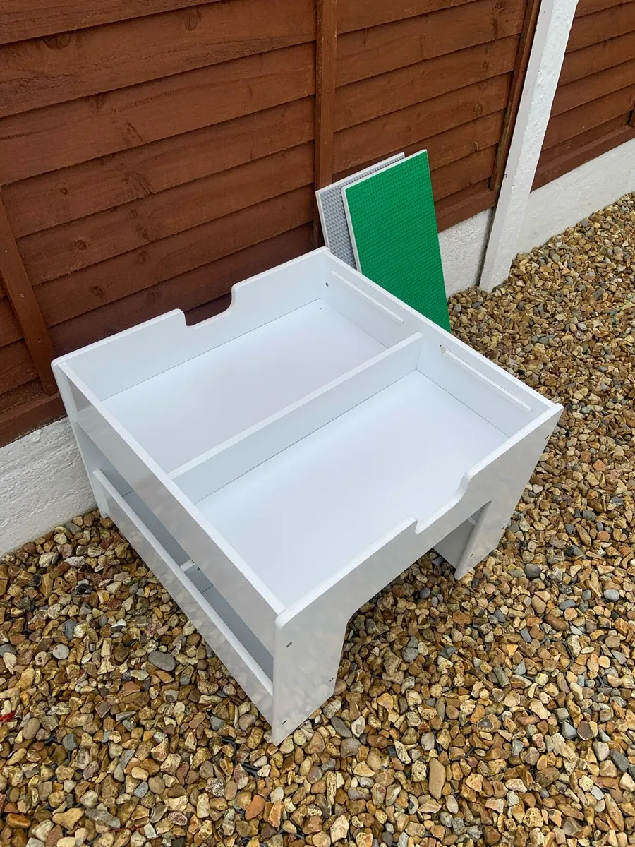 Lego Table - Image 4