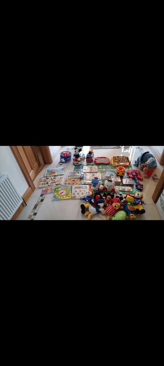 Toys - Image 2