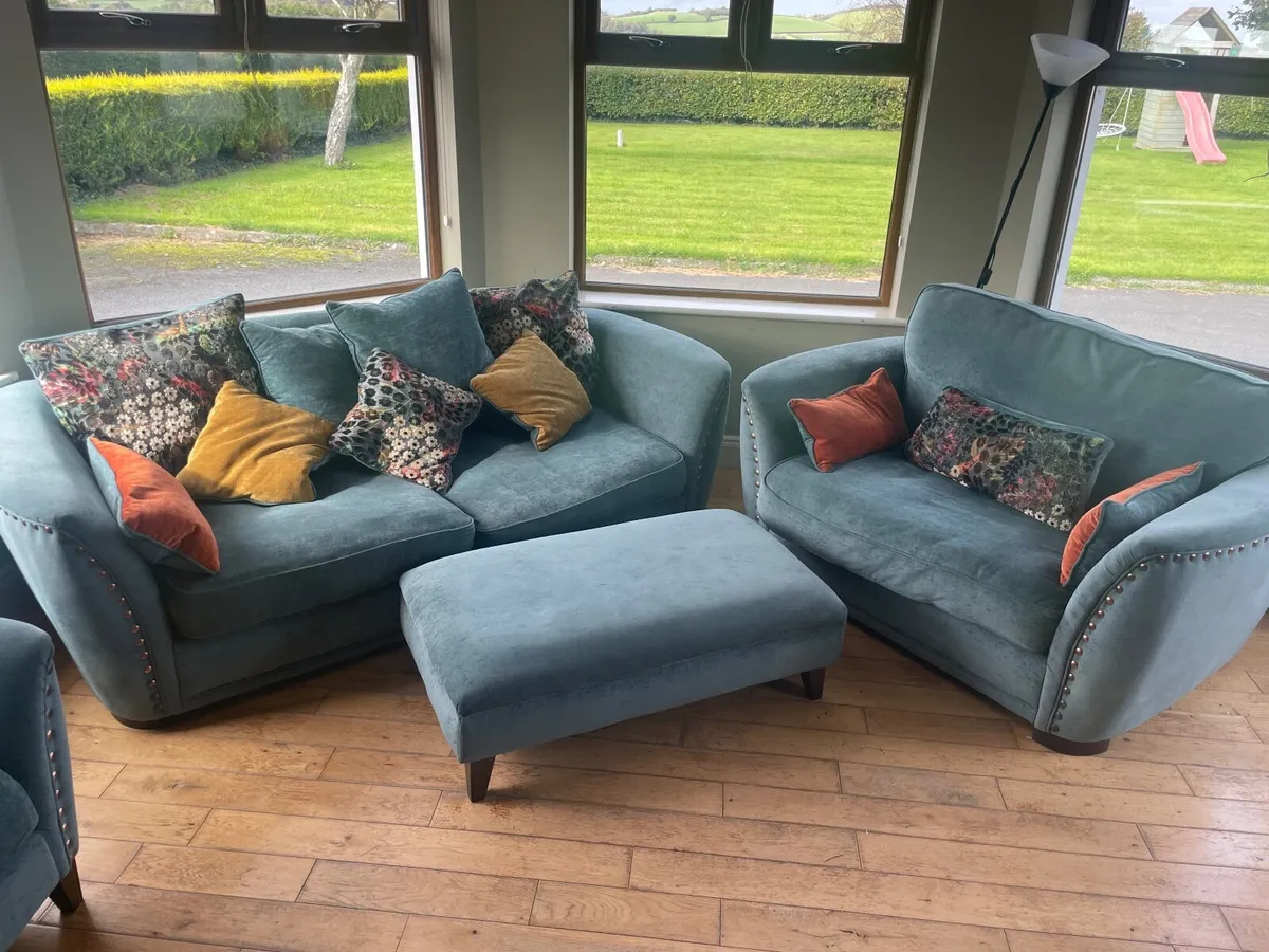 Suite of Furniture - Image 1