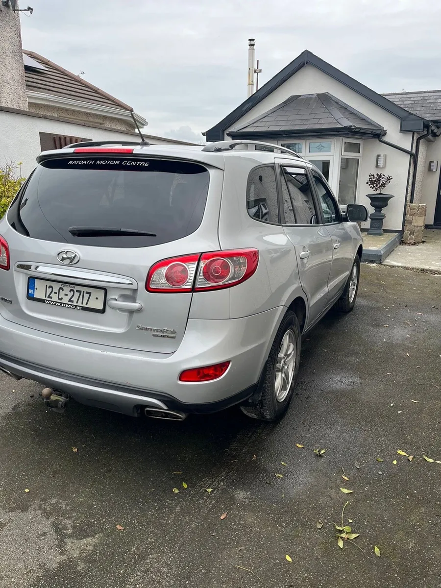 Hyundai Santa Fe - Image 3