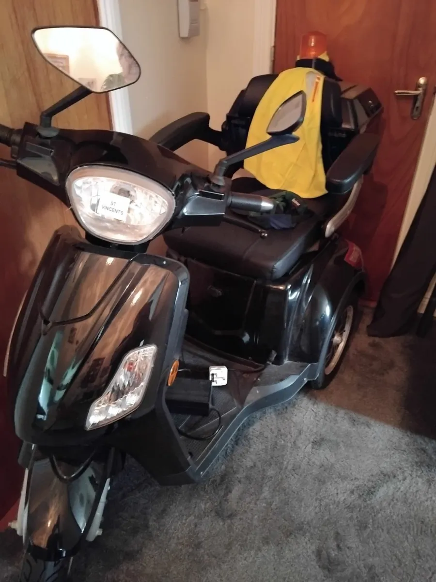 Mobility scooter