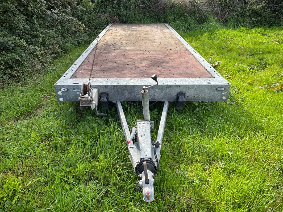 TEMARD Car Transporter, Flat Bed Trailer, Tri Axle - Image 3