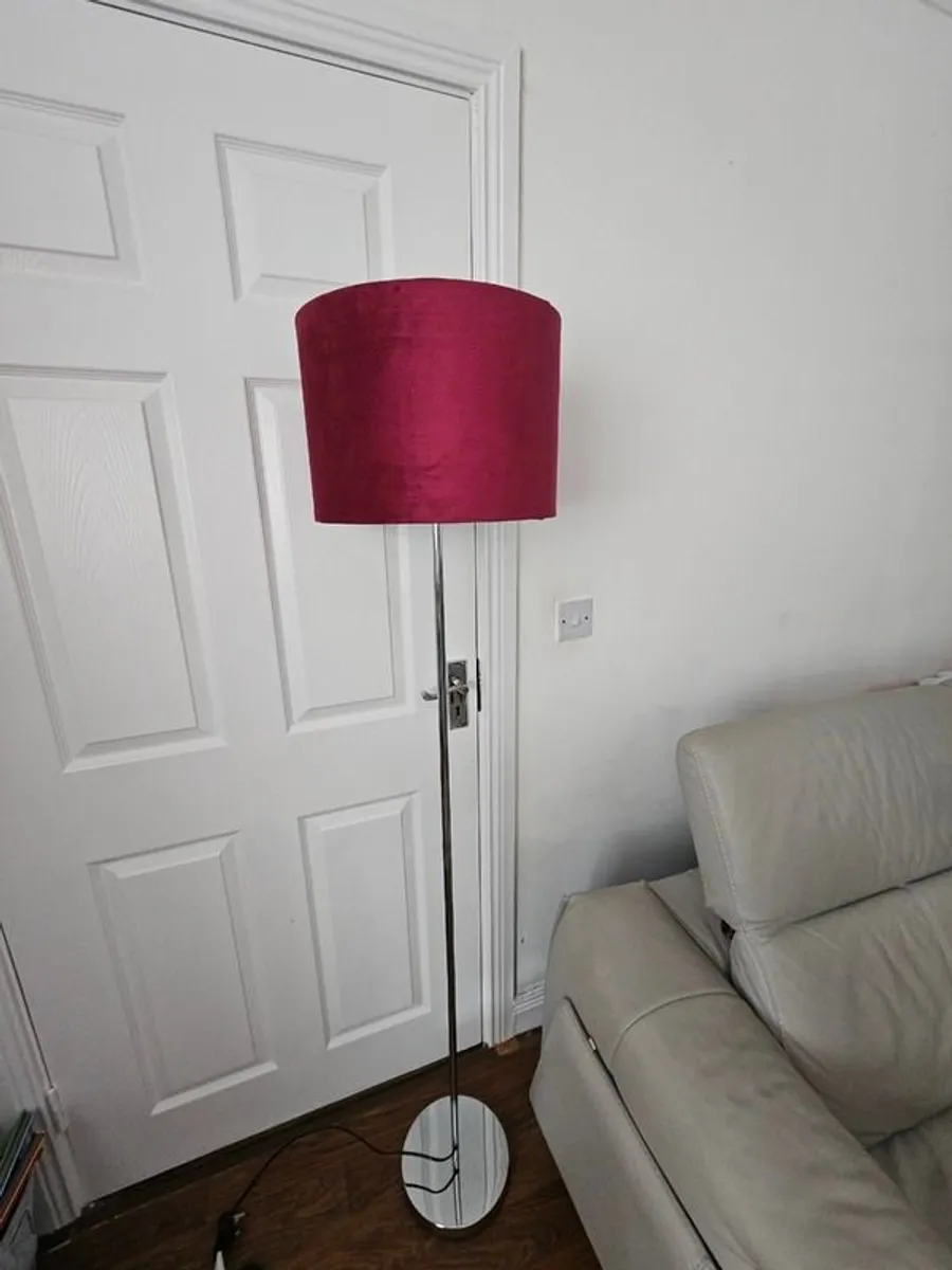 Floor lamp - Image 1
