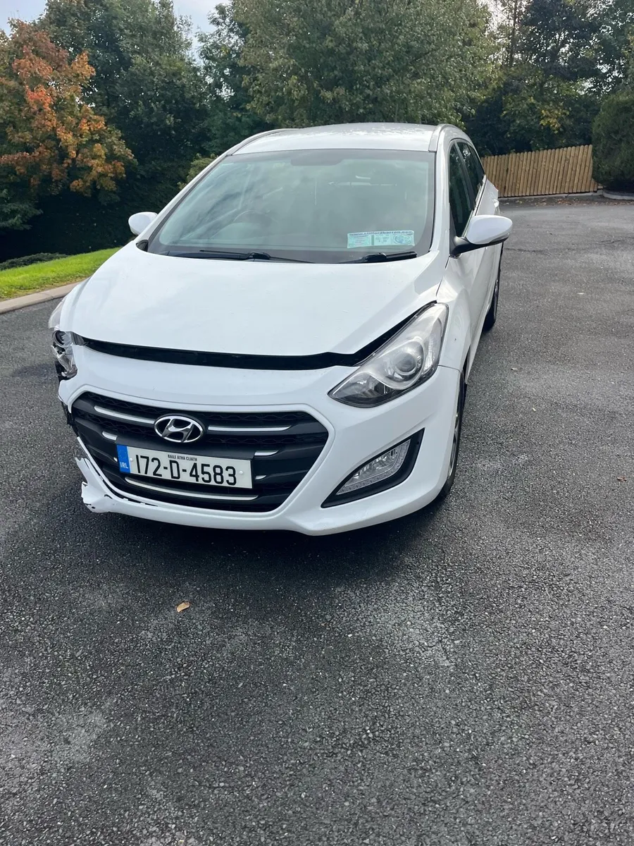 172 Hyundai i30 1.6 Diesel Low KM - Image 4