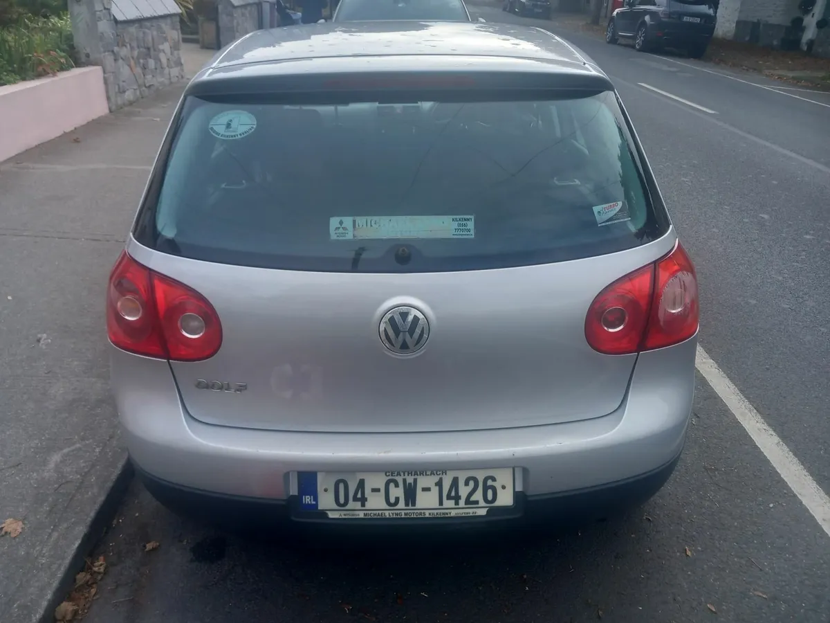 Volkswagen Golf 2004 - Image 4