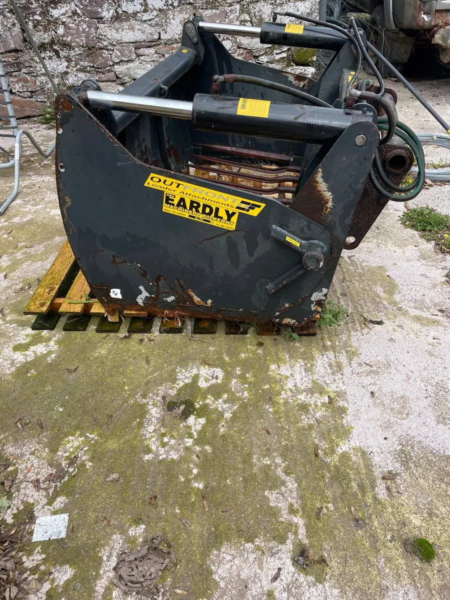 5ft Fleming sheargrab with Manitou brackets - Image 3