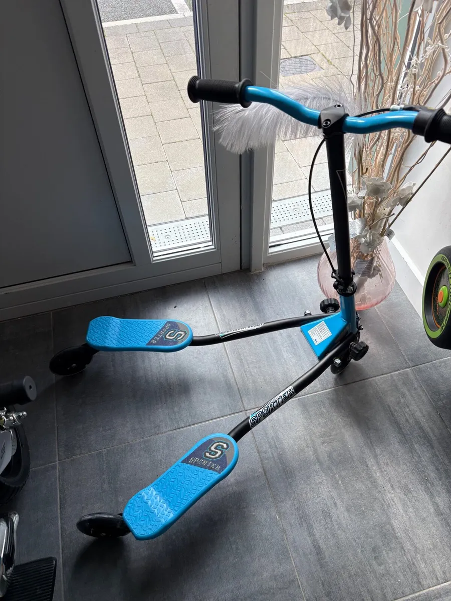 iSporter 3 Wheel Swing Scooter - Image 2