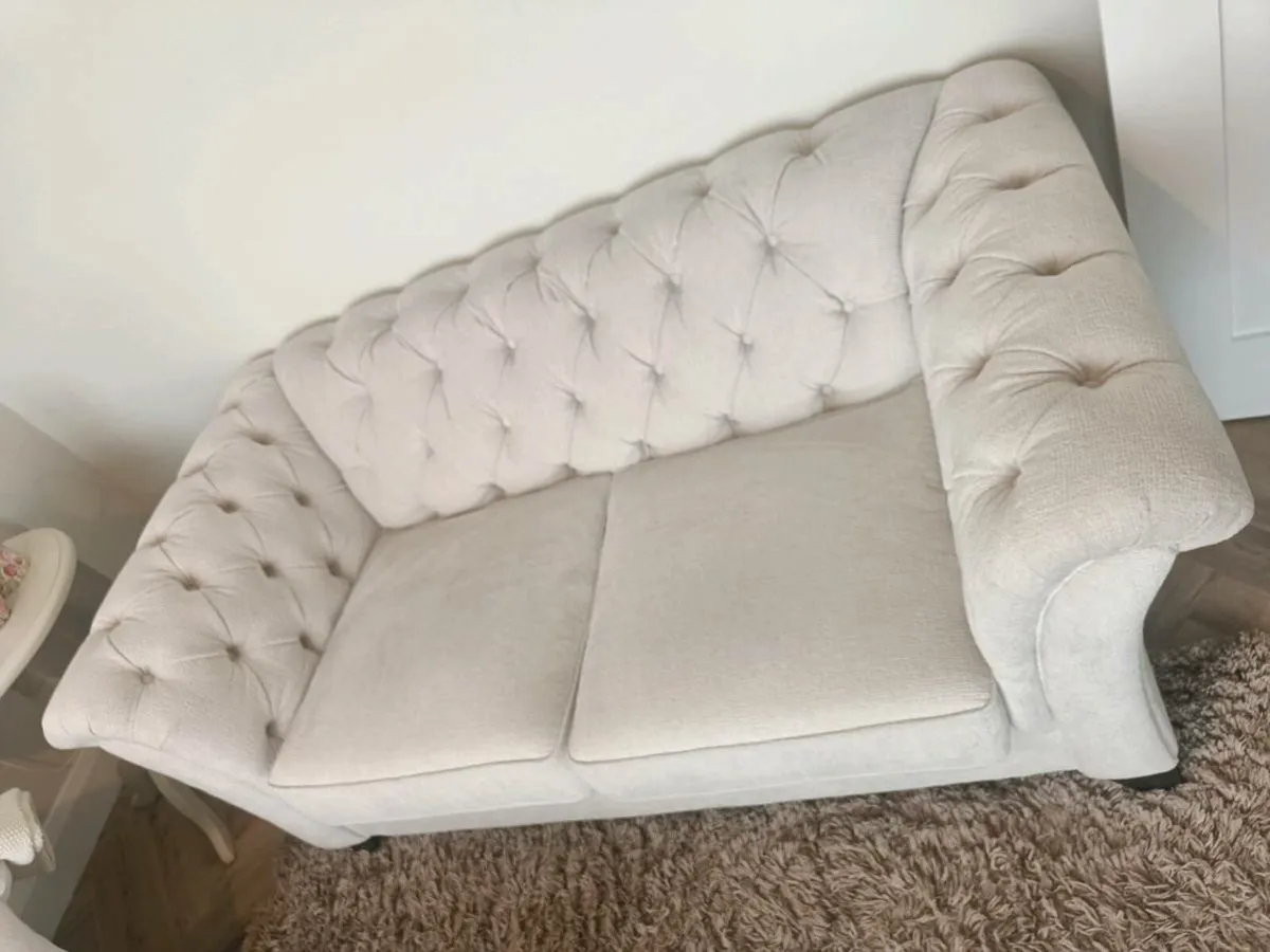 Chesterfield couches - Image 2