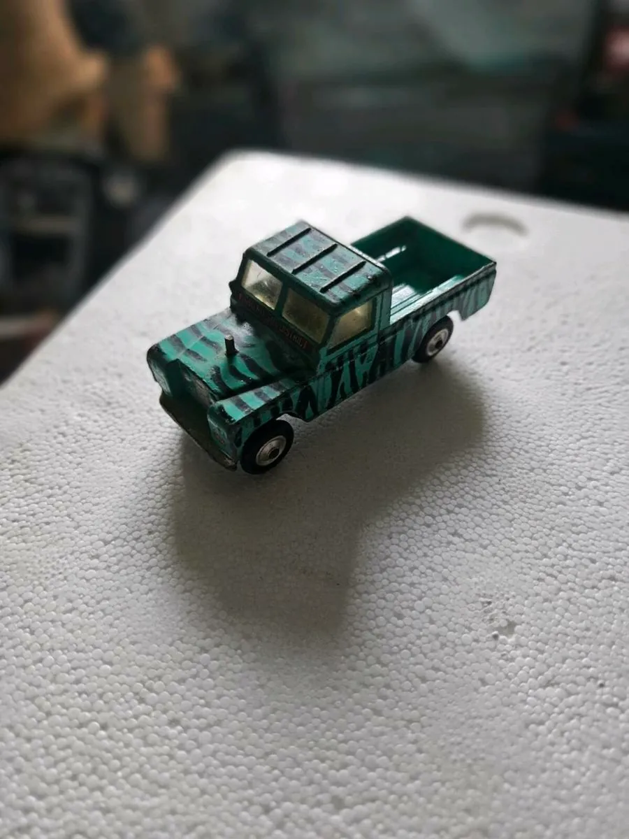 Corgi 1970's Daktari Landrover - Image 3