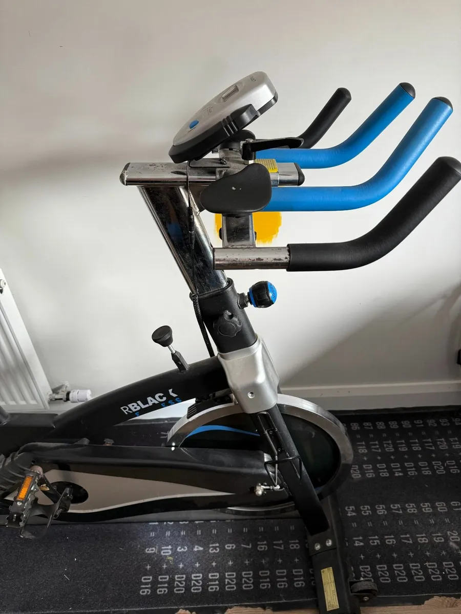 Roger Black exercise bike - Image 4