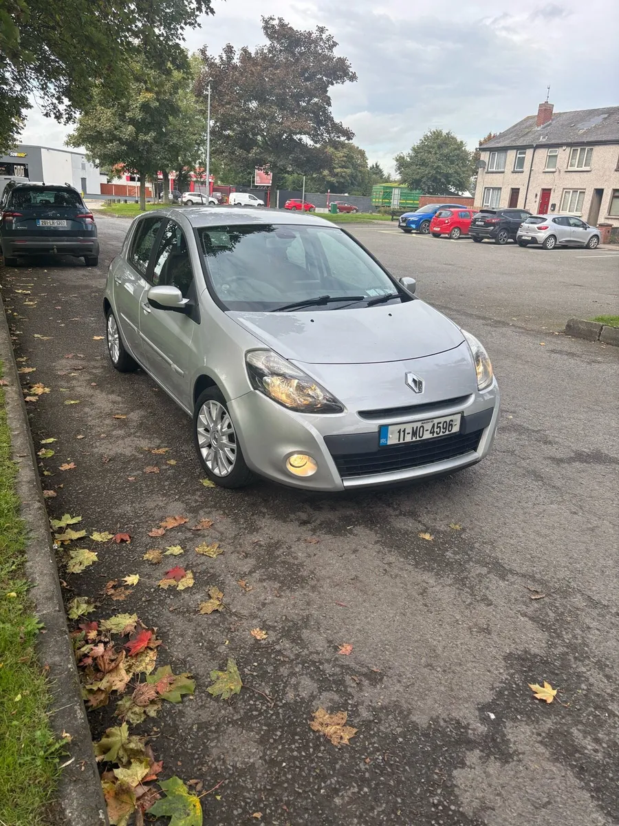 Clio 1.1 Low mileage - Image 1