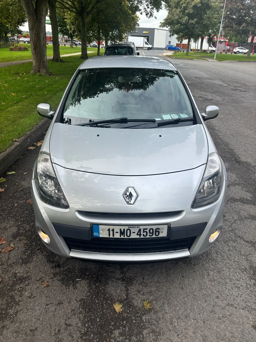 Clio 1.1 Low mileage - Image 3