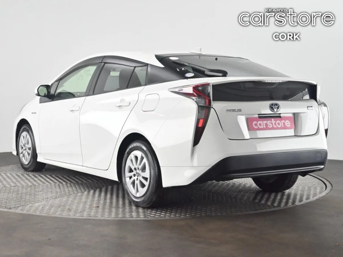 Toyota Prius 1.8 Hybrid - Image 4