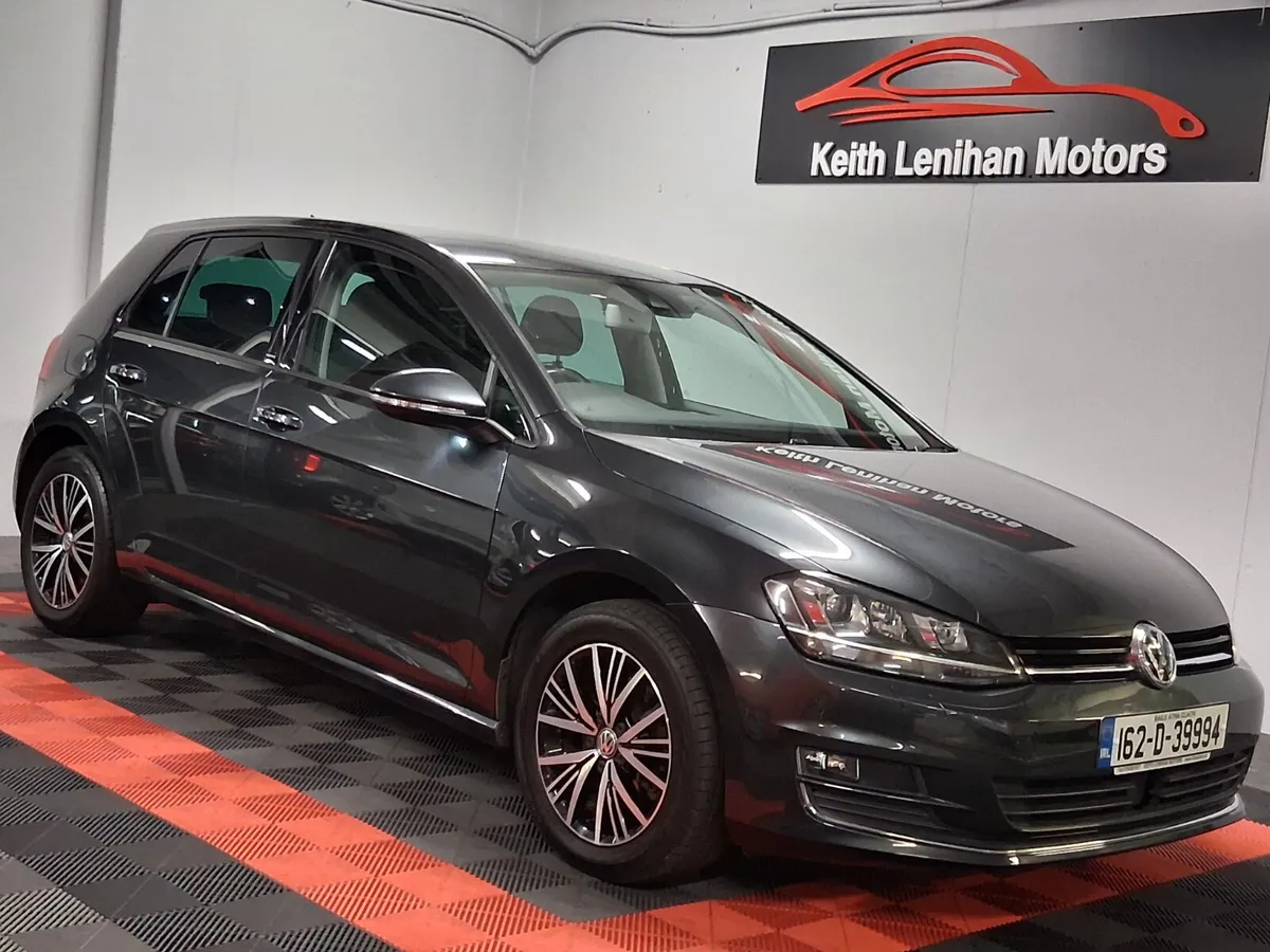 2016 Volkswagen Golf **AUTO - LOW KLMS** - Image 3