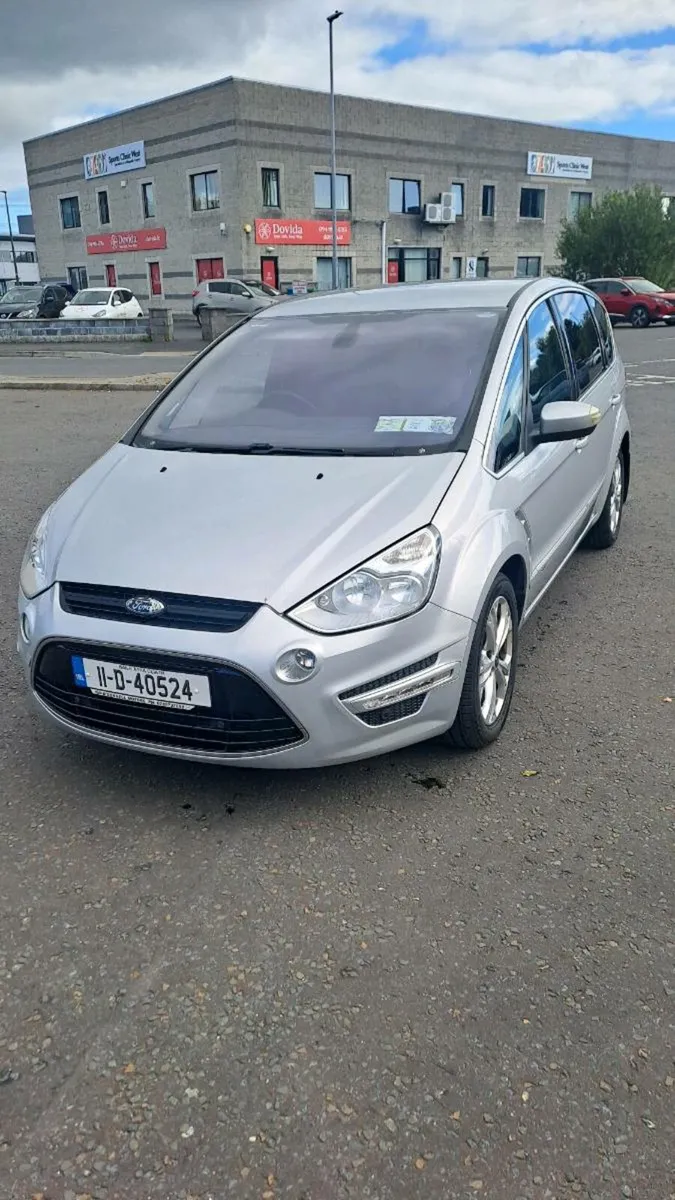 Ford SMAX Titanium 2011 - Image 1