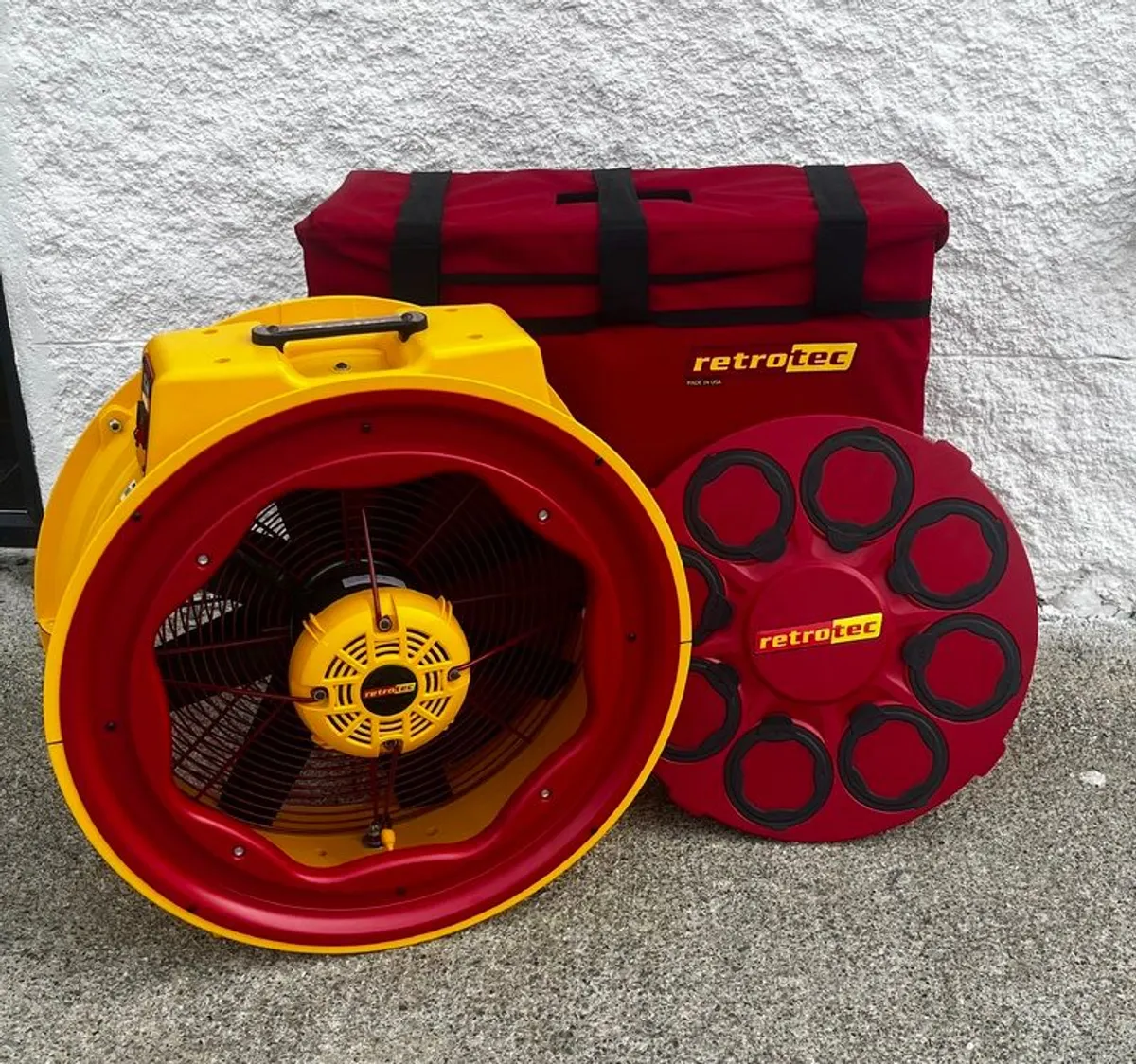 Retrotec Blower Door Kit with single fan - Image 3