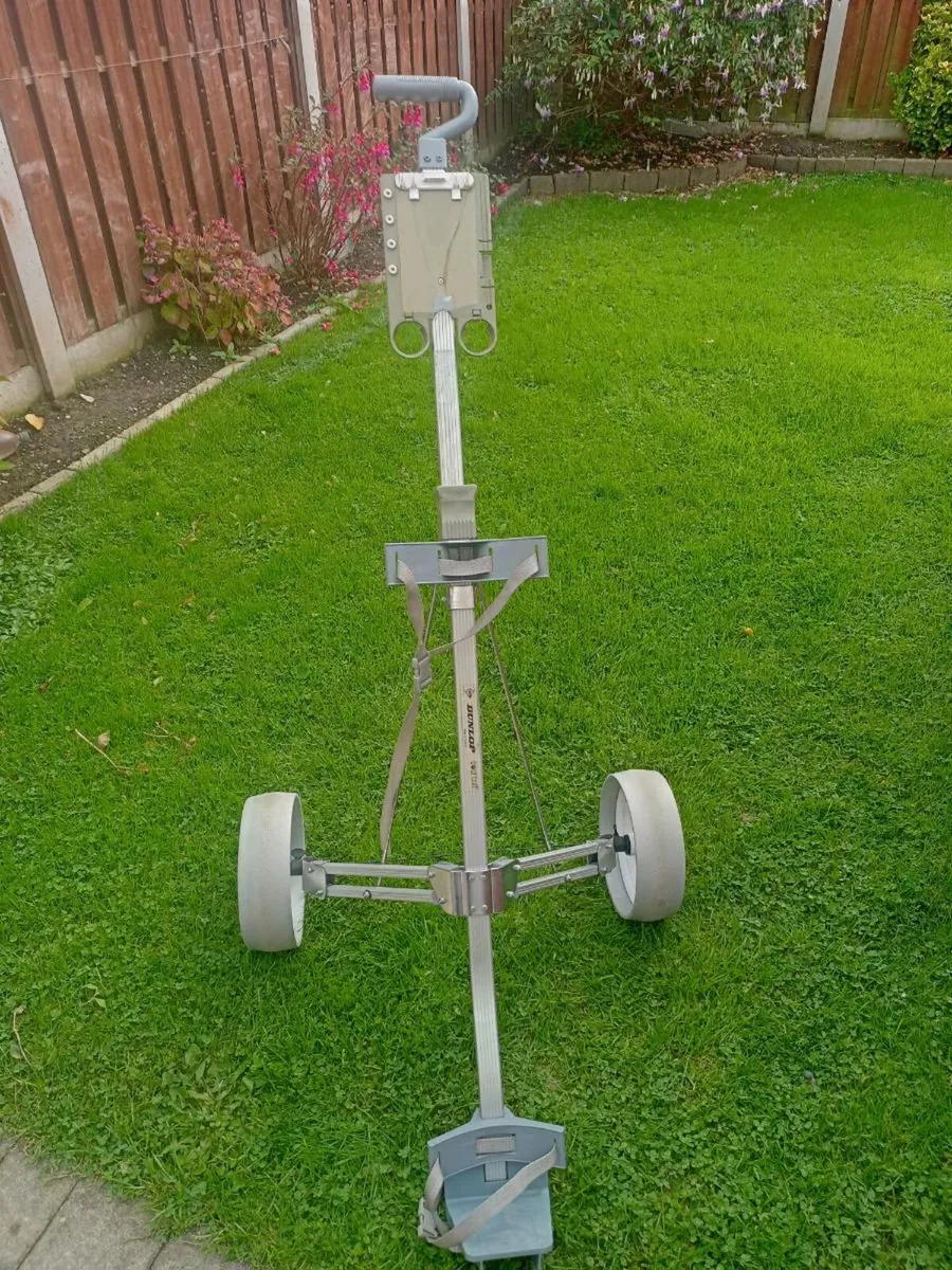 Dunlop golf trolley - Image 4