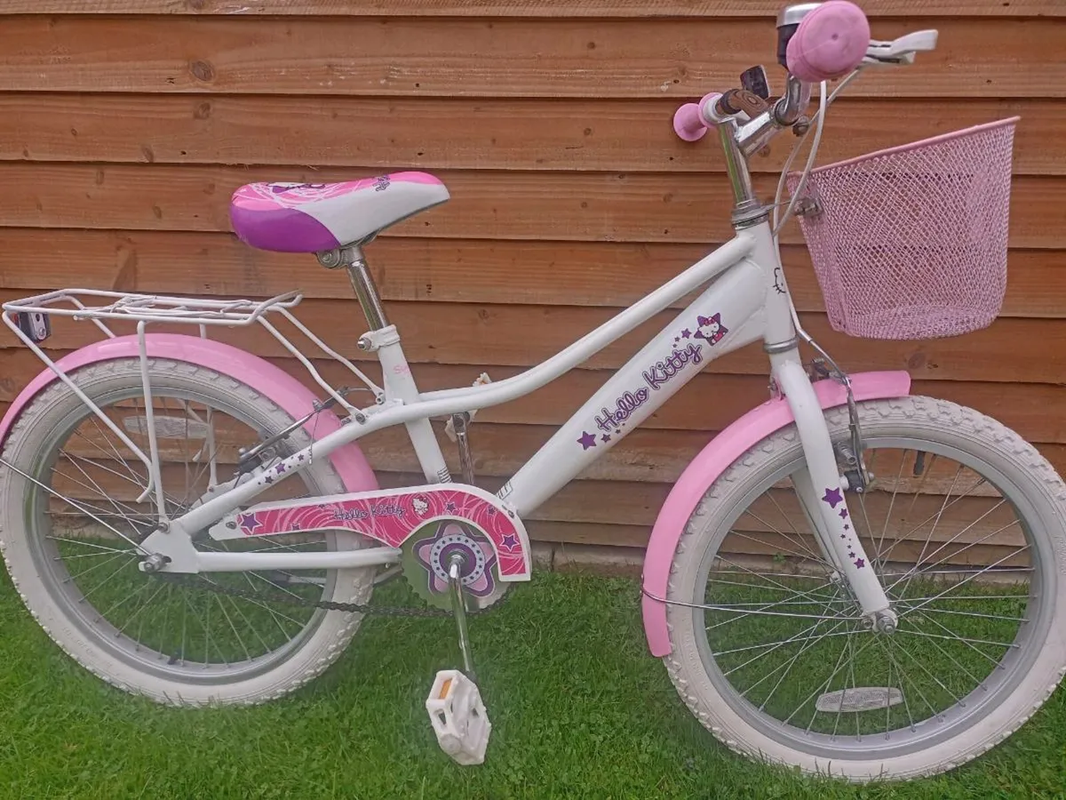 Kids hello kitty bike size 20 inch wheels - Image 1