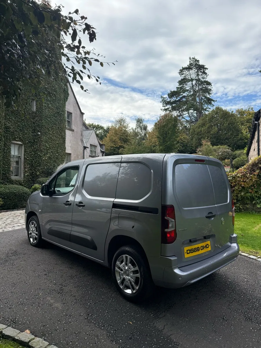 Vauxhall Combo 2000 Sportive S/S - Image 4