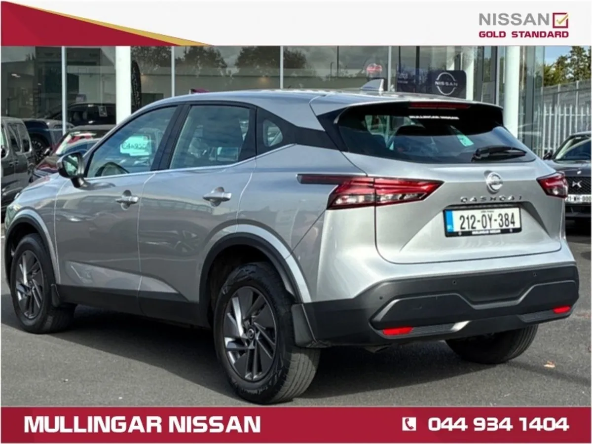Nissan QASHQAI 1.3sv M/hybrid Petrol - Check out - Image 3