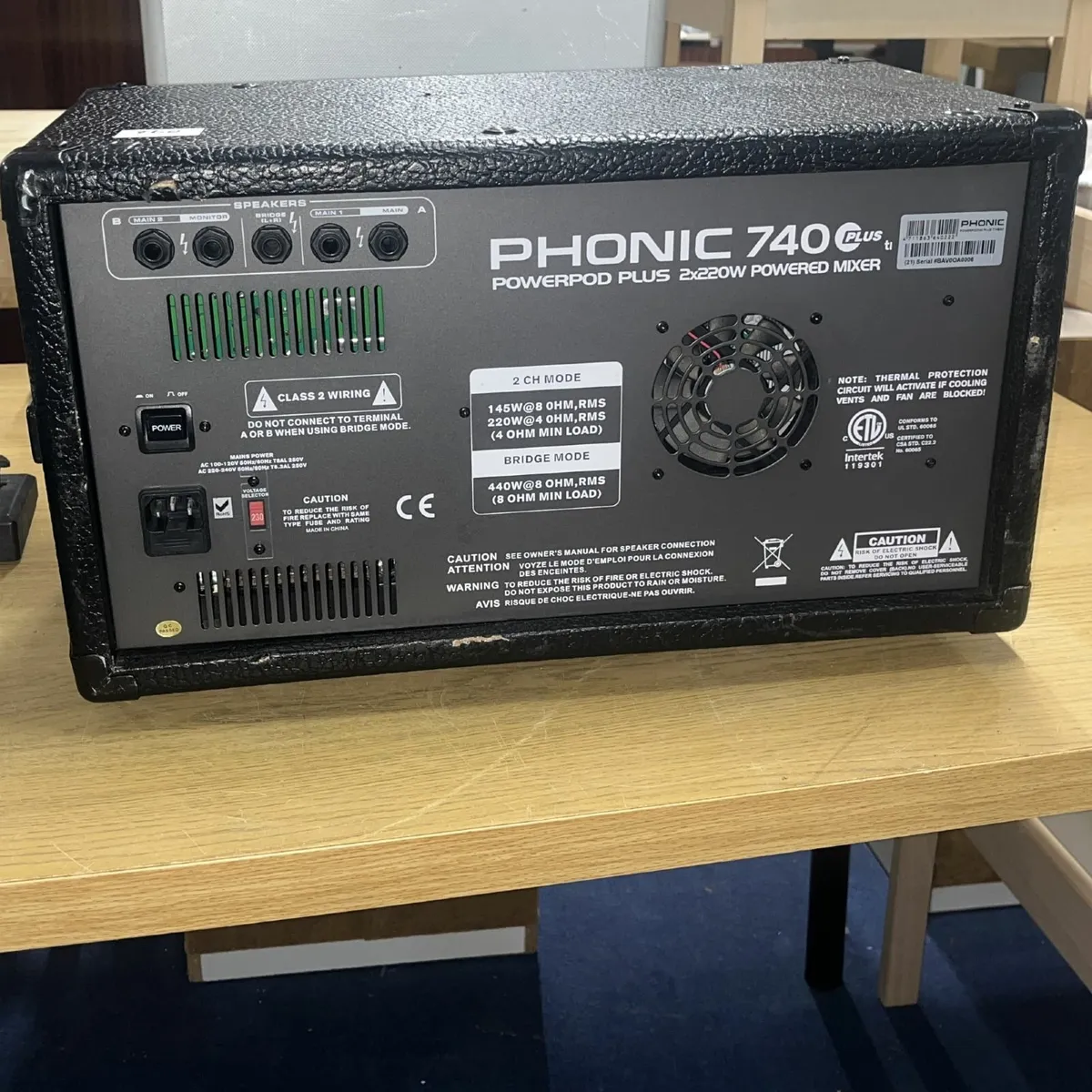 Phonic 7400 Plus Powerpod Plus 2 x 220 W powered m - Image 3