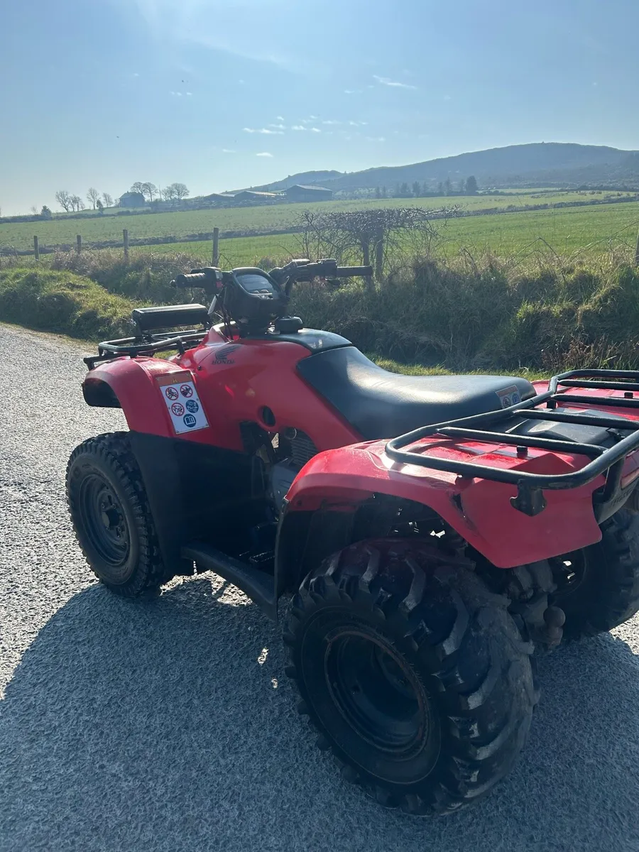 Honda trx250 2019 low hrs!! - Image 3