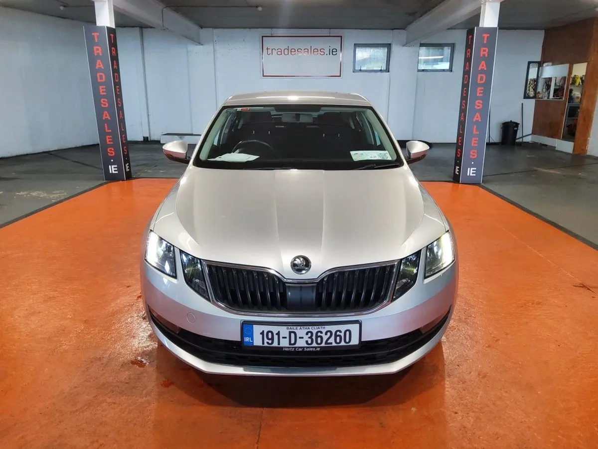 Skoda Octavia Ambition 1.6tdi 115HP DSG - Image 1
