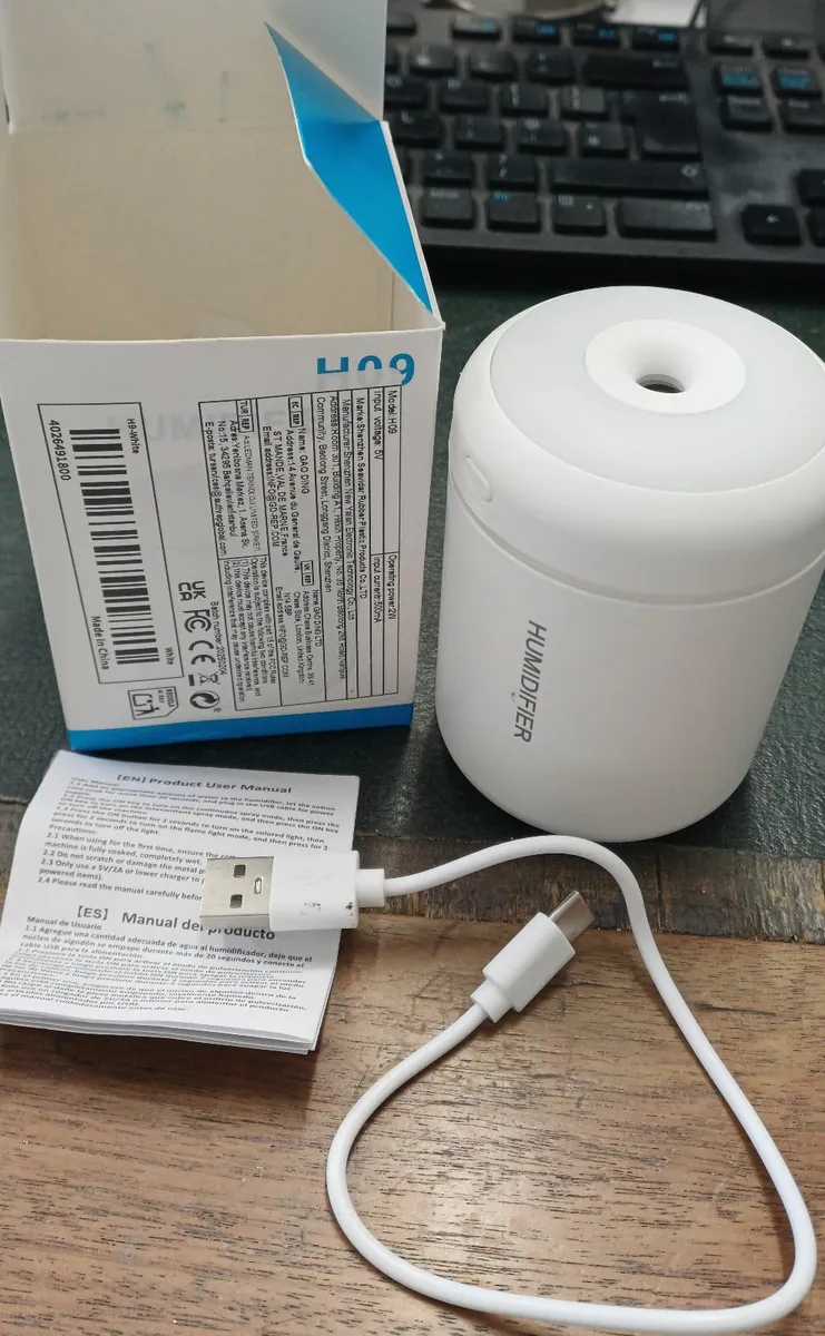 Desktop USB plug in humidifier - Image 1