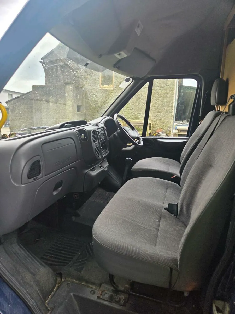 Camper Van - Ford Transit - Image 4