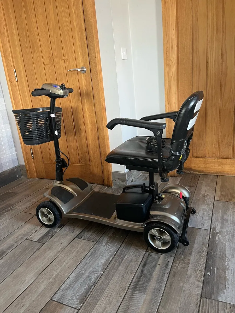 Mobility scooter - Image 1