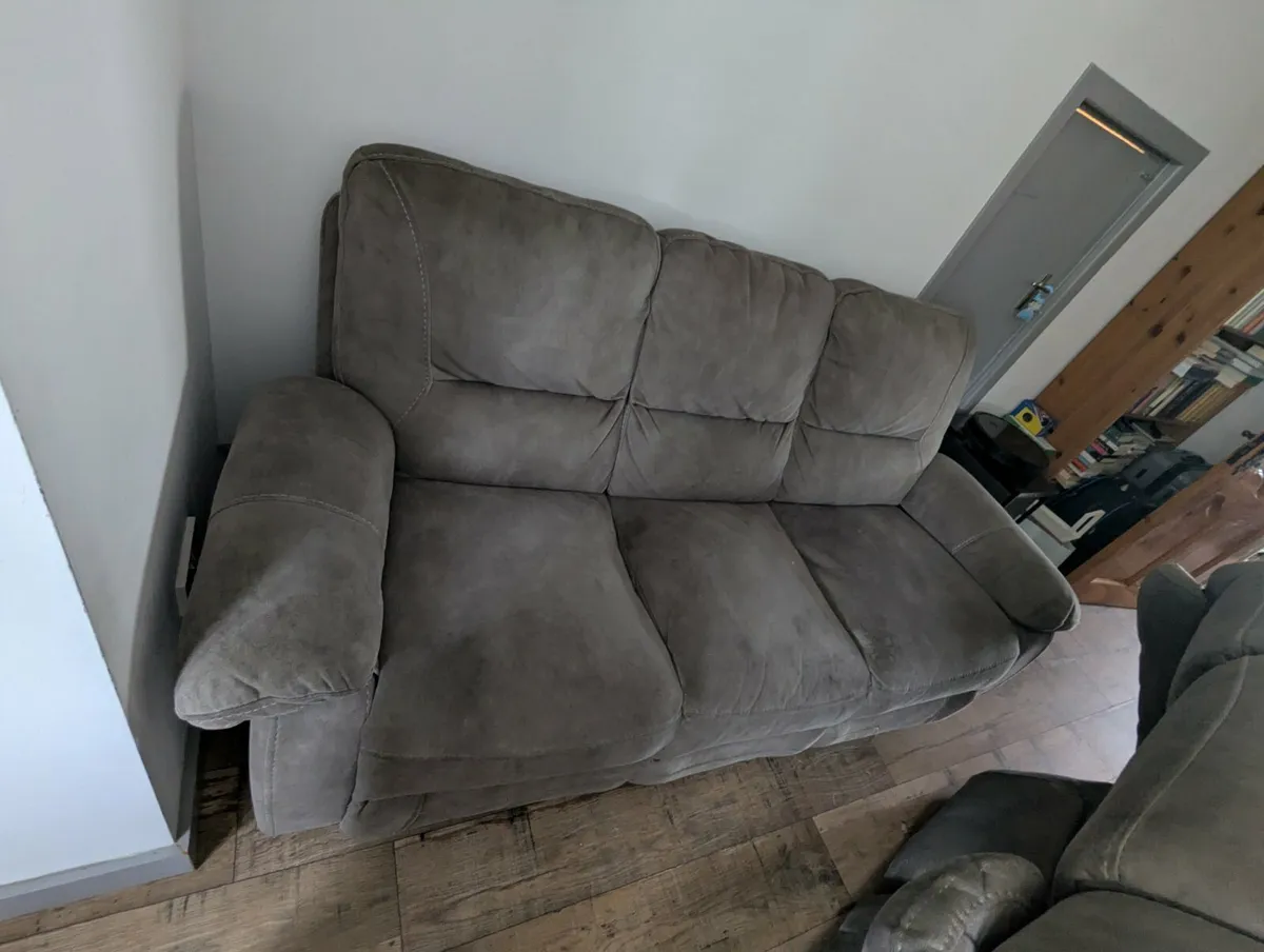 Sofa set - Image 1