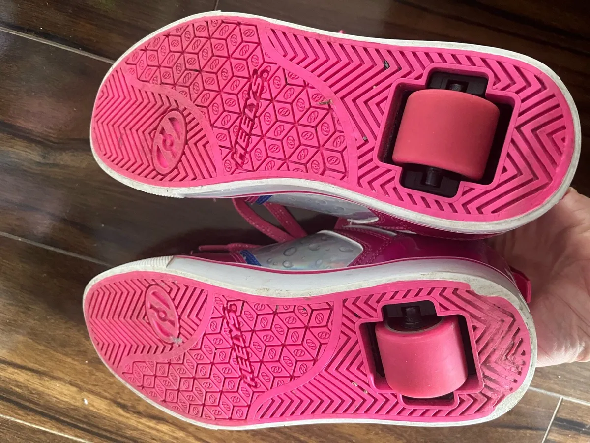 Girls Heelys - Image 4