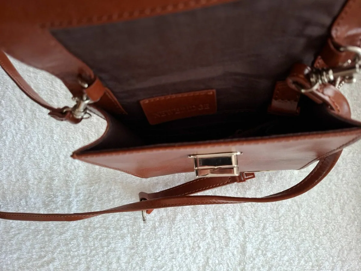 Handbag ,Newbridge Women's Leather Handbag - Image 2