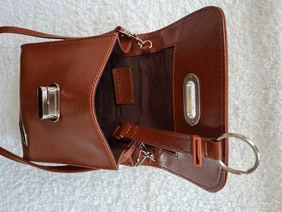 Handbag ,Newbridge Women's Leather Handbag - Image 1